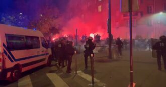 Copertina di Paris Saint-Germain-Arsenal, scontri tra tifosi e polizia tra le strade della capitale – Video