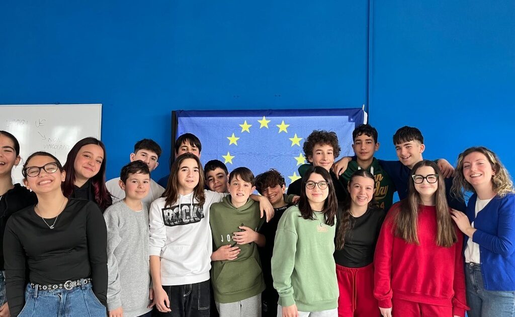 Mandiamo gli da Ilfattoquotidiano.it mandiamo gli studenti come ‘ambasciatori dell ue tra i banchi di scuola in nome di antonio megalizzi