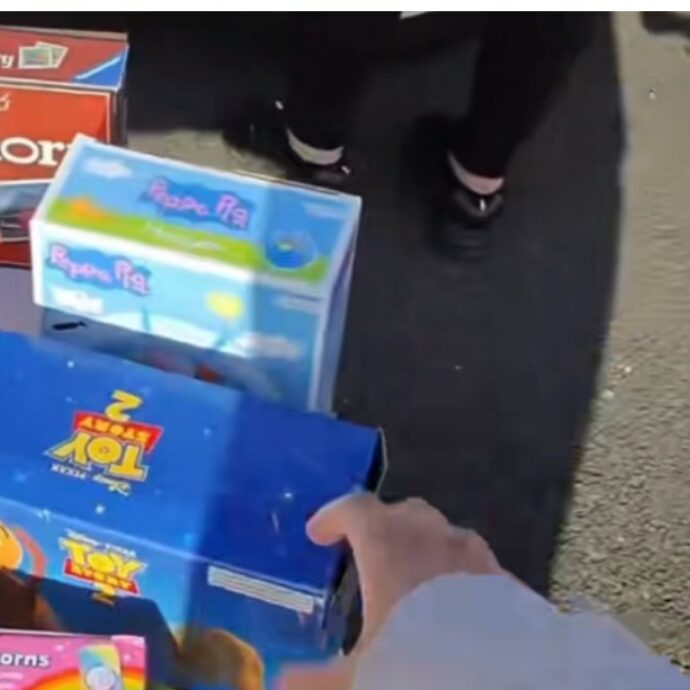 “L’ho cercato per 10 lunghi anni, ma finalmente ho trovato il mio gioco da tavolo preferito”: l’incredibile colpo di fortuna di Josh Wright