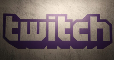 Copertina di Streamer di Twitch chatta con una 14enne e i social si trasformano in un tribunale: “Pedofilo”
