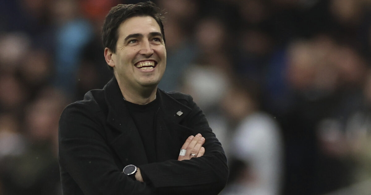 Andoni Iraola, il giovane allenatore superstizioso che ha reso il Bournemouth un caso di studio Andoni Iraola, il giovane allenatore superstizioso che ha reso il Bournemouth un caso di studio