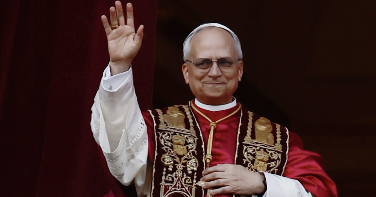 “Papa Leone XIV è un americano latino: ama il calcio, è un grande tifoso della Roma. L’ultima battuta dopo la vittoria con la Fiorentina”: la rivelazione dell’amico di Prevost “Papa Leone XIV è un americano latino: ama il calcio, è un grande tifoso della Roma. L’ultima battuta dopo la vittoria con la Fiorentina”: la rivelazione dell’amico di Prevost
