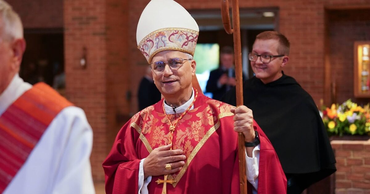 Papa Leone XIV ancora non ha parlato di ambiente: temo non sia tra le sue priorità Papa Leone XIV ancora non ha parlato di ambiente: temo non sia tra le sue priorità