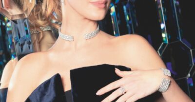 Copertina di L’arte delle gioie: i monili salvano la couture in crisi
