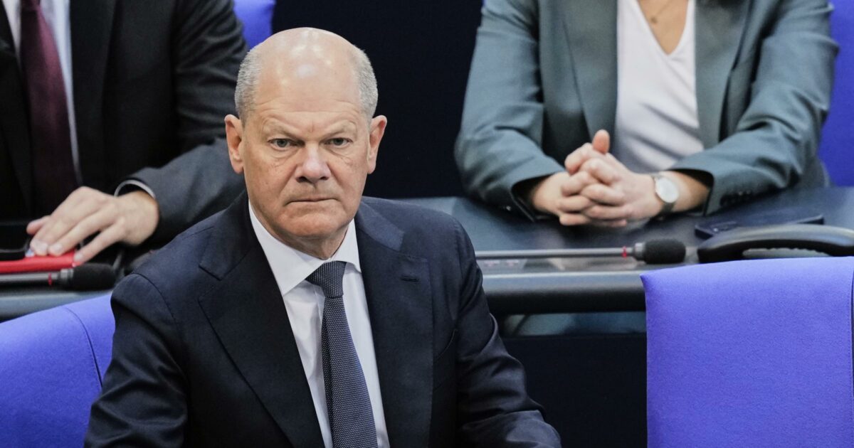Germania, polemiche per l’incontro segreto tra una delegazione Spd-Cdu ed emissari russi: “Rischio per la sicurezza”