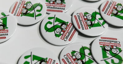 Copertina di “Referendum importante ma non so se andrò a votare”. I quesiti e la sfida del quorum: cosa dicono i sondaggi