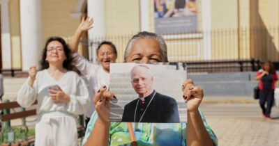 Copertina di Papa Leone XIV, dal Perù a Roma: Prevost già scelto dal predecessore