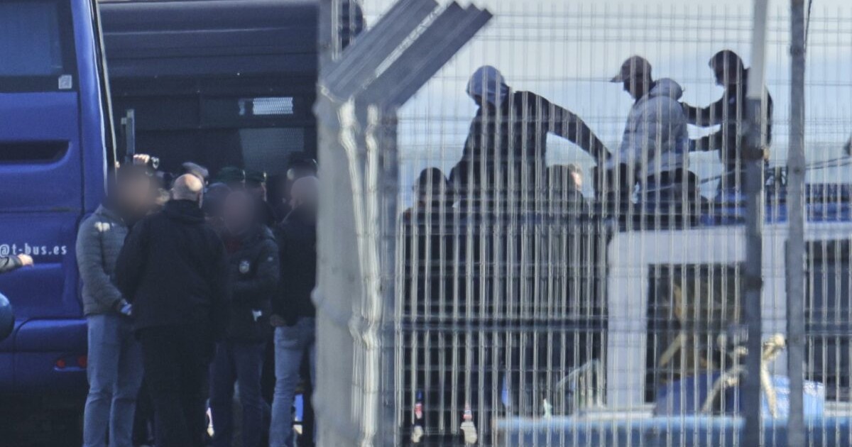 migranti la cassazione rinvia alla corte d appello decisione su trattenimento nel centro gjader è come un cpr da Ilfattoquotidiano.it migranti la cassazione rinvia alla corte d appello decisione su trattenimento nel centro gjader è come un cpr