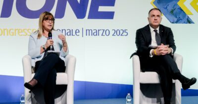Copertina di Un altro assist di Fumarola (Cisl) alla Confindustria e a Meloni: "Non andate a votare ai referendum"