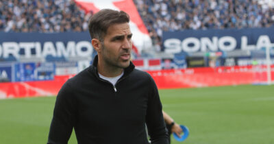 Copertina di Il domino delle panchine: da Fabregas-Como fino al Milan, tutti gli incastri. E c’è la variante Napoli