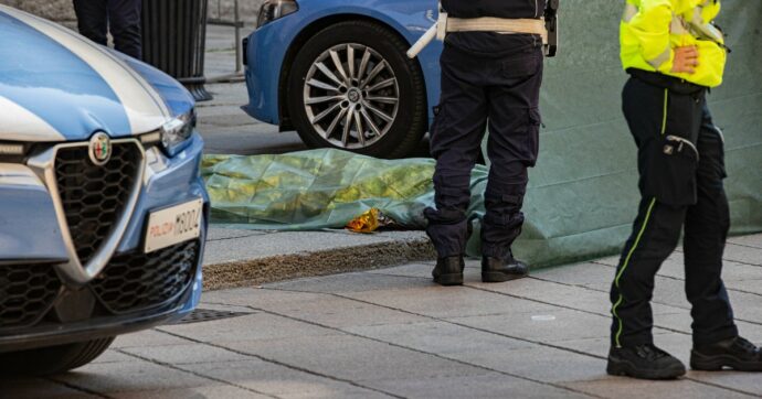 “Un botto tremendo e poi le grida e la gente che scappava”, il racconto di un teste sul suicidio di De Maria