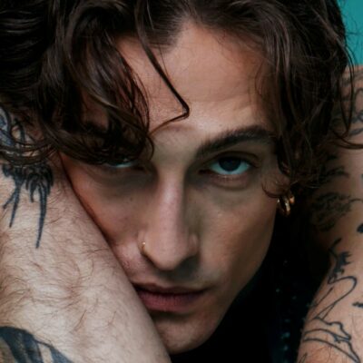 Copertina di Damiano David: “Una nuova musica rompe il guscio delle mie paure”