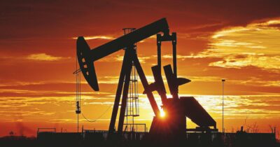 Copertina di Petrolio, Riad innesca la guerra dei prezzi e schianta i colossi Usa