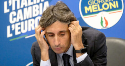 Copertina di Per Donzelli è mia la colpa di ritardi e mala gestione del Museo Ginori. I fatti raccontano un’altra storia