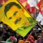 Copertina di Il Pkk si è sciolto, l’annuncio ufficiale del partito curdo: “Öcalan guiderà la dissoluzione”. Esulta Erdogan