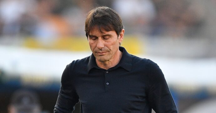 Il Napoli pareggia col Genoa, l’Inter adesso è distante un punto. Conte: “Però non posso dire nulla”