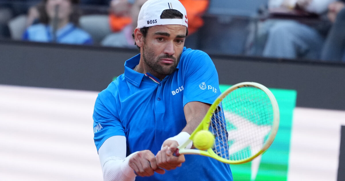Internazionali di Roma, Matteo Berrettini si infortuna e si ritira in lacrime: agli ottavi ci va Ruud Internazionali di Roma, Matteo Berrettini si infortuna e si ritira in lacrime: agli ottavi ci va Ruud