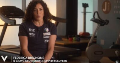 Copertina di “Mio fratello ha visto tutto e si è reso subito conto, è stato sotto choc”: Brignone racconta la caduta che non ha mai voluto riguardare