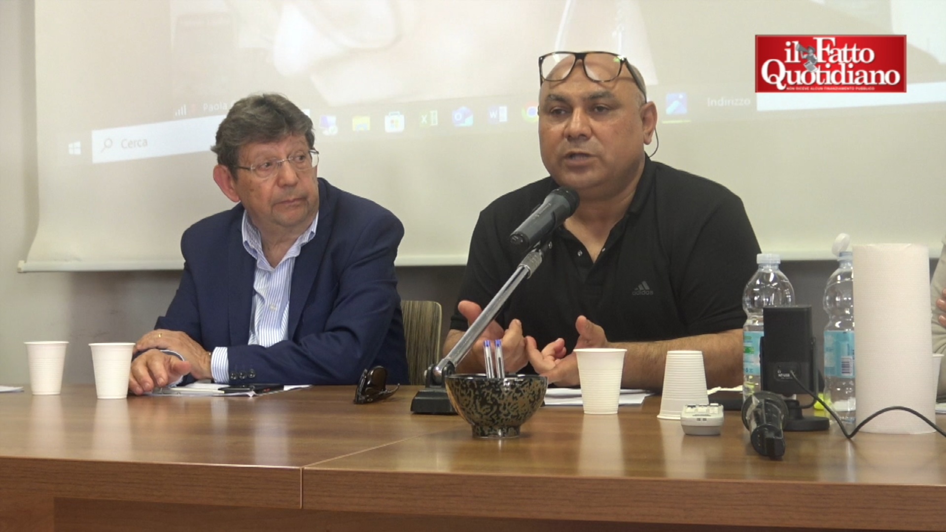 “Noi bersagli di Israele, siamo rimasti per mostrare ciò che accade a Gaza”: il racconto dei giornalisti palestinesi “Noi bersagli di Israele, siamo rimasti per mostrare ciò che accade a Gaza”: il racconto dei giornalisti palestinesi