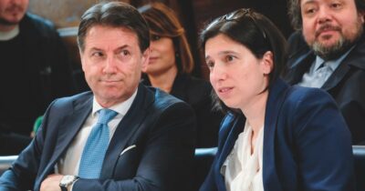 Copertina di Bersani: “Ora basta marciare divisi, così la sinistra si spegne”
