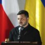 Copertina di Attesa per i negoziati a Istanbul. Zelensky: “Da Mosca strano silenzio, Trump venga in Turchia”