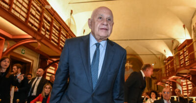 Copertina di Processo civile, la durata in primo grado torna a crescere invece di diminuire. E il target Pnrr ora è quasi irraggiungibile