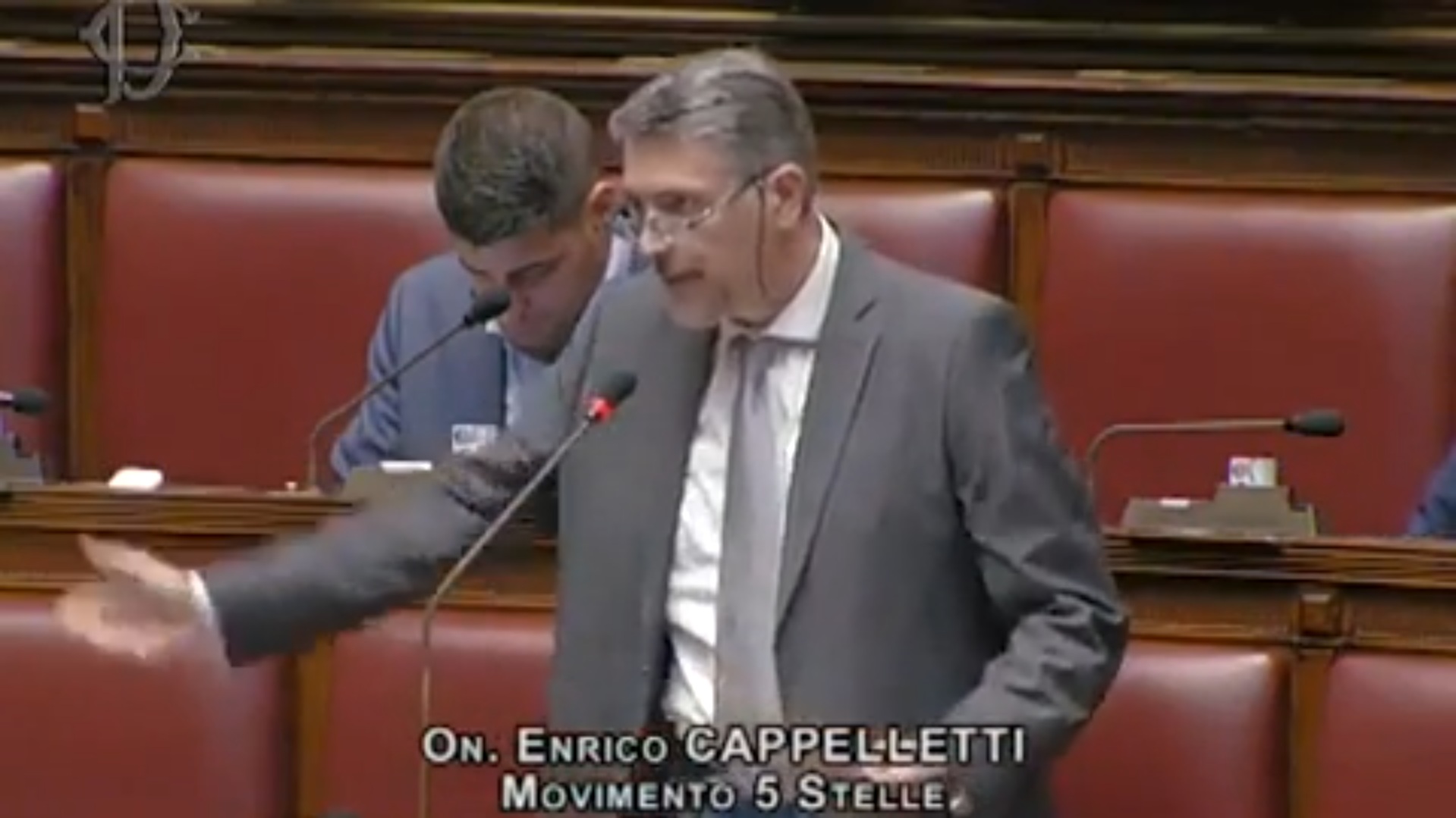 Referendum, il deputato del M5s furioso con La Russa: “Non vota? Certo, basta guardare che lavoro fanno i suoi figli…” Referendum, il deputato del M5s furioso con La Russa: “Non vota? Certo, basta guardare che lavoro fanno i suoi figli…”