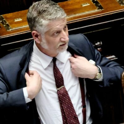 Copertina di Il killer e gli 863mila euro di tax credit per il film mai fatto. Giuli prova "sgomento e rabbia per i fondi facili al cinema”