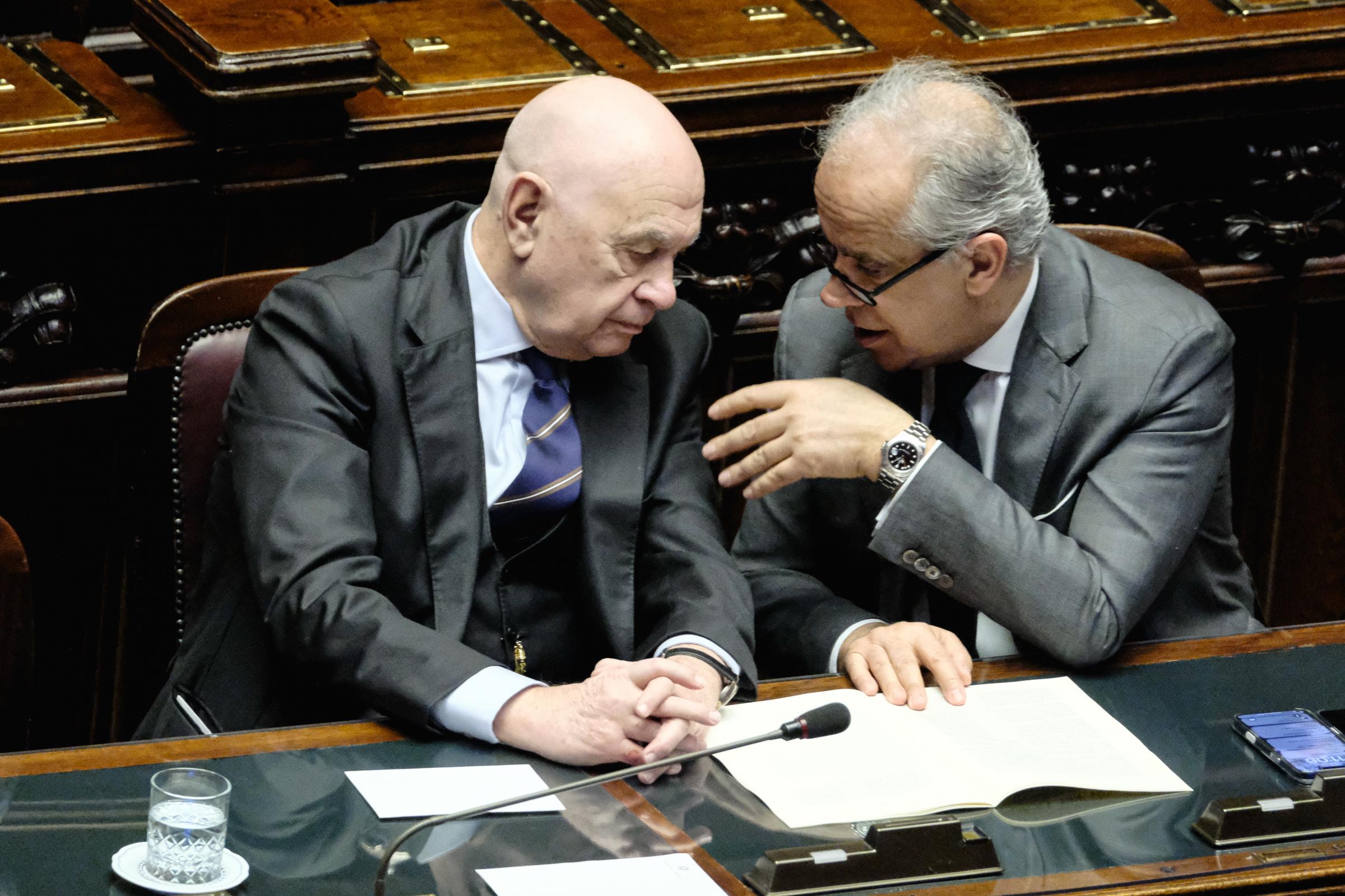 Piantedosi e Nordio disertano l’audizione sullo Stato di diritto in Italia al Parlamento Ue: inviati due funzionari Piantedosi e Nordio disertano l’audizione sullo Stato di diritto in Italia al Parlamento Ue: inviati due funzionari