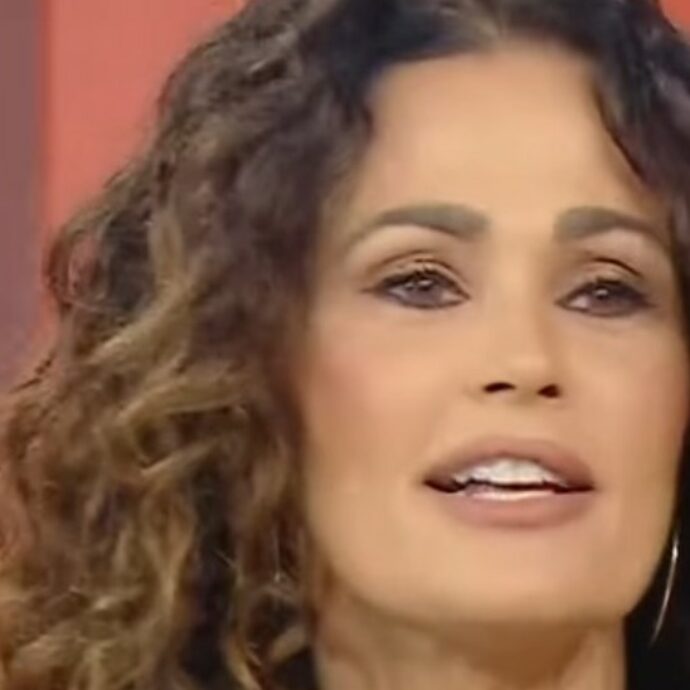 “Il mio ex è andato a letto con una mia grande amica, con lei mi sono vendicata per bene”: la confessione di Samantha de Grenet