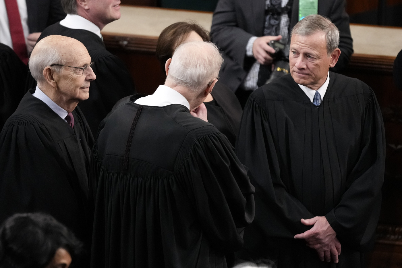 Alla Corte Suprema Usa l’ordine di Trump di abolire lo ius soli: perché in ballo c’è soprattutto il potere assoluto (o no) del presidente Alla Corte Suprema Usa l’ordine di Trump di abolire lo ius soli: perché in ballo c’è soprattutto il potere assoluto (o no) del presidente