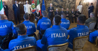 Copertina di Esercito, “insultò e chiamò ‘Capitan Uncino’ un sottoposto che ha perso un occhio”: luogotenente rinviato a giudizio
