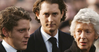 Copertina di “Alto Tradimento”, il libro-inchiesta sulla “grande fuga” degli Agnelli-Elkann da Torino tra silenzi e complicità. L’estratto in anteprima esclusiva