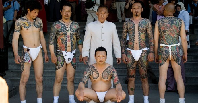 Lavori part time nel dark web, così la nuova criminalità giapponese assolda i ragazzini per furti o rapine