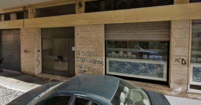 Copertina di Uomo accoltella la compagna a Civitavecchia, poi va in caserma e si costituisce