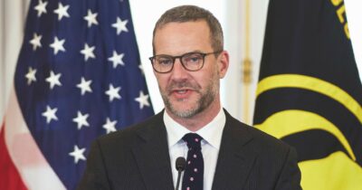 Copertina di L’uomo di Donald che tratta con Hamas e sfida Netanyahu