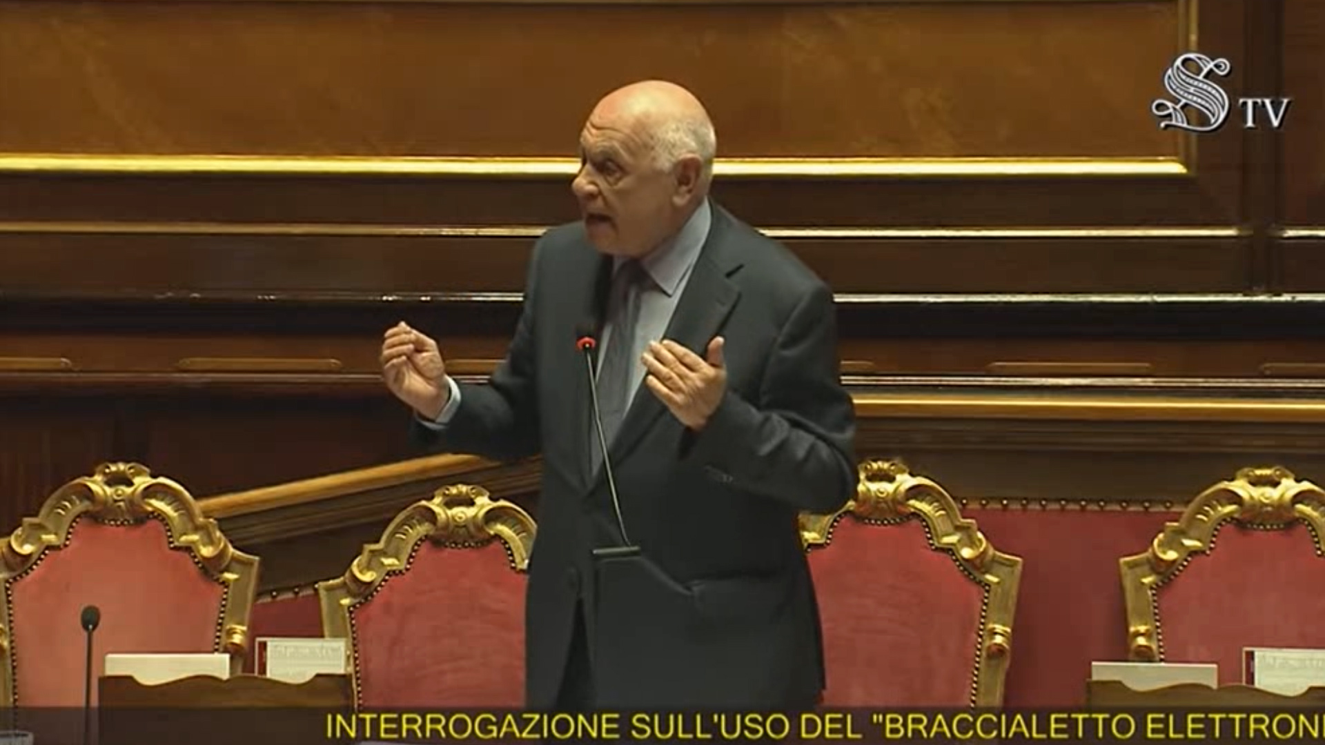 per nordio le vittime con il braccialetto elettronico devono autodifendersi si rifugino in chiesa o in farmacia da Ilfattoquotidiano.it per nordio le vittime con il braccialetto elettronico devono autodifendersi si rifugino in chiesa o in farmacia
