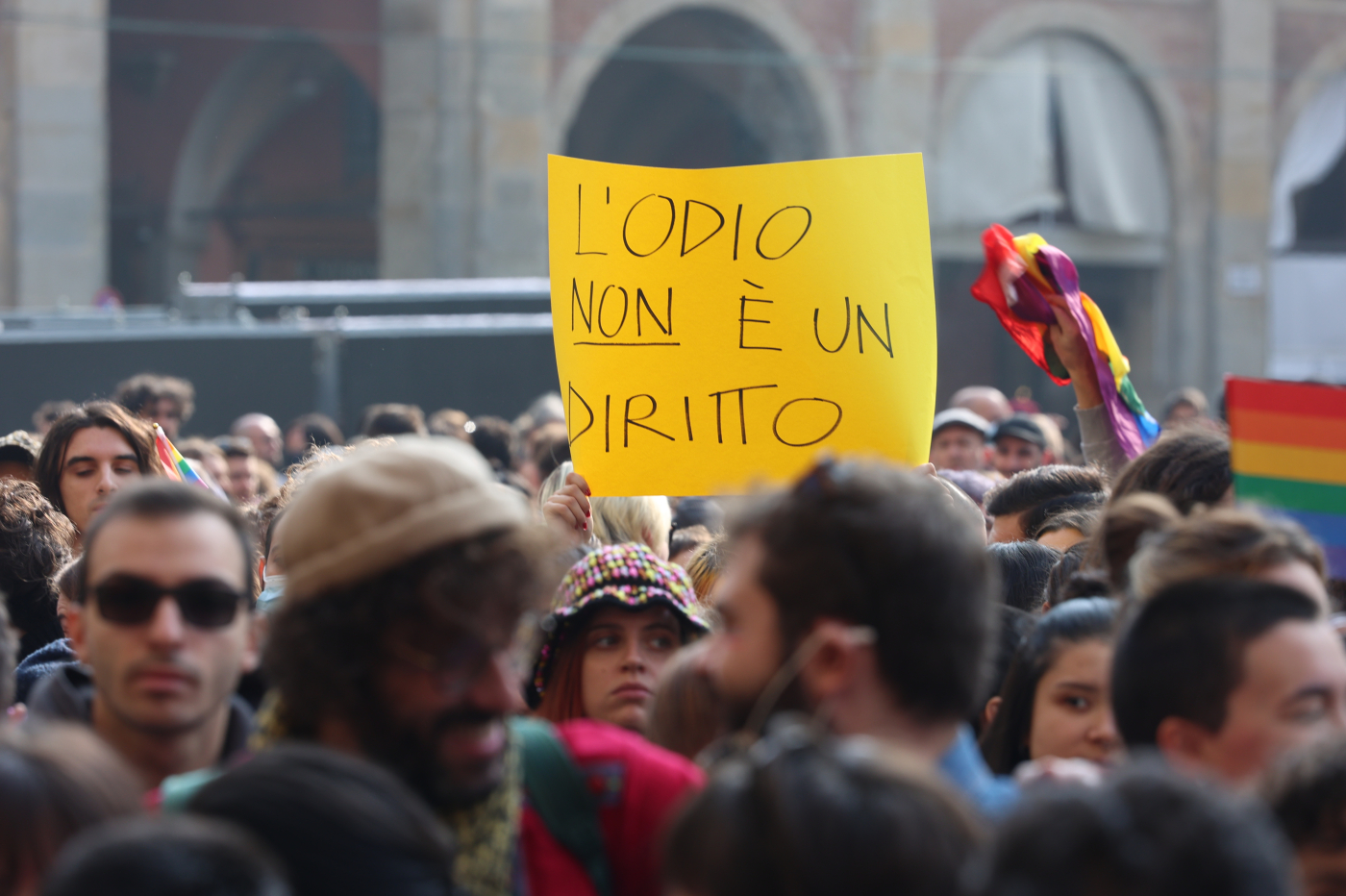 omolesbobitransfobia in italia essere una persona trans significa essere un imprevisto tutta la comunità lgbt è attaccata da Ilfattoquotidiano.it omolesbobitransfobia in italia essere una persona trans significa essere un imprevisto tutta la comunità lgbt è attaccata