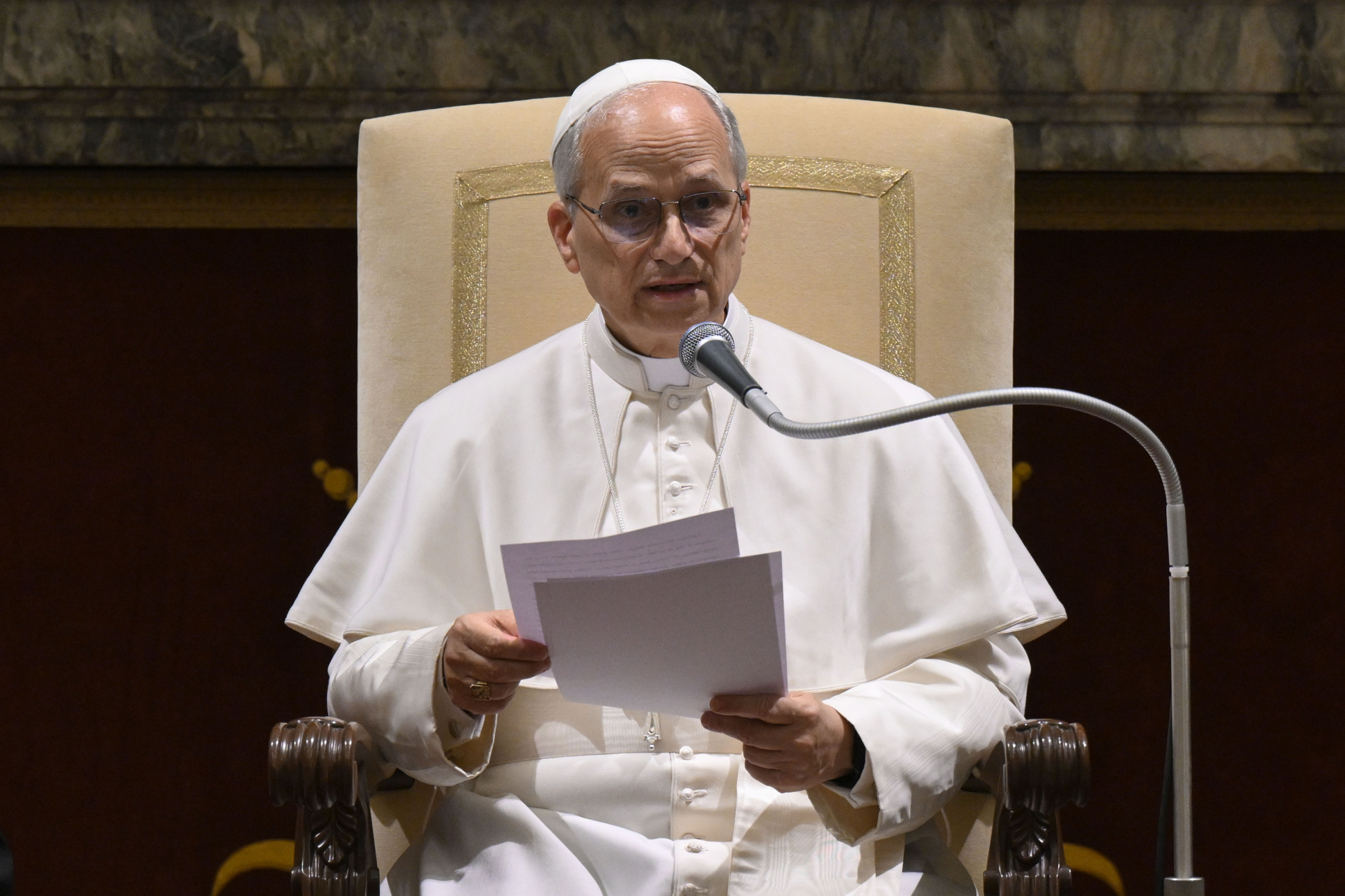 Papa Leone XIV invoca di nuovo la pace: “Non può essere solo una tregua, ma un impegno collettivo” Papa Leone XIV invoca di nuovo la pace: “Non può essere solo una tregua, ma un impegno collettivo”
