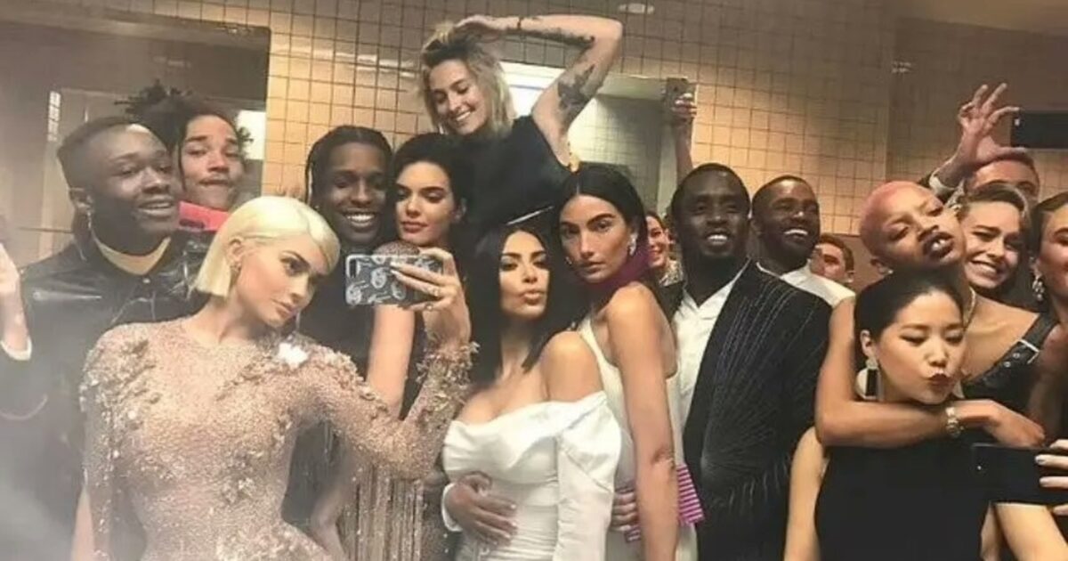 “Ho visto Puff Daddy che si strusciava con una delle sorelle Kardashian nel bagno del Met Gala”: lo rivela la giornalista americana Megyn Kelly
