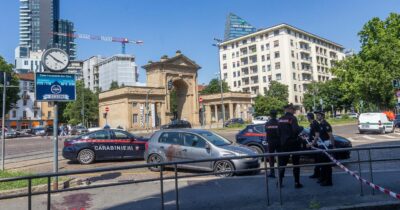Copertina di Milano, ragazzo accoltellato in Porta Venezia lasciato davanti all’ospedale: è grave