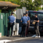 Copertina di 15 coltellate nel sonno, poi il tentativo di simulare una rapina. Svolta nell’omicidio di Stefania Camboni a Fregene: arrestata la compagna del figlio