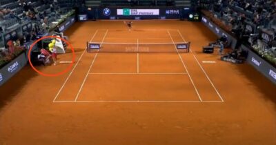 Copertina di La gaffe di Gauff: batte, ma Zheng non c’è. Imbarazzo e risate agli Internazionali