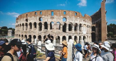Copertina di Colosseo e musei: il ministero e il miracolo della moltiplicazione dei visitatori (+100%)