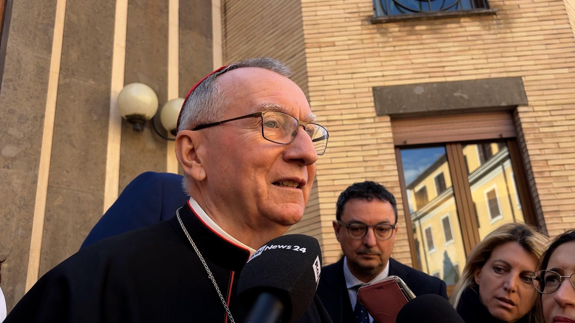 parolin c8217232 un grido di allarme sulle offerte alla chiesa speriamo che i fedeli sentano la responsabilit224 di contribuire