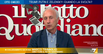 Copertina di Travaglio a La7: “Putin e Zelensky assenti ai colloqui di Istanbul? Meglio così, i leader hanno troppa carica d’odio per trattare”