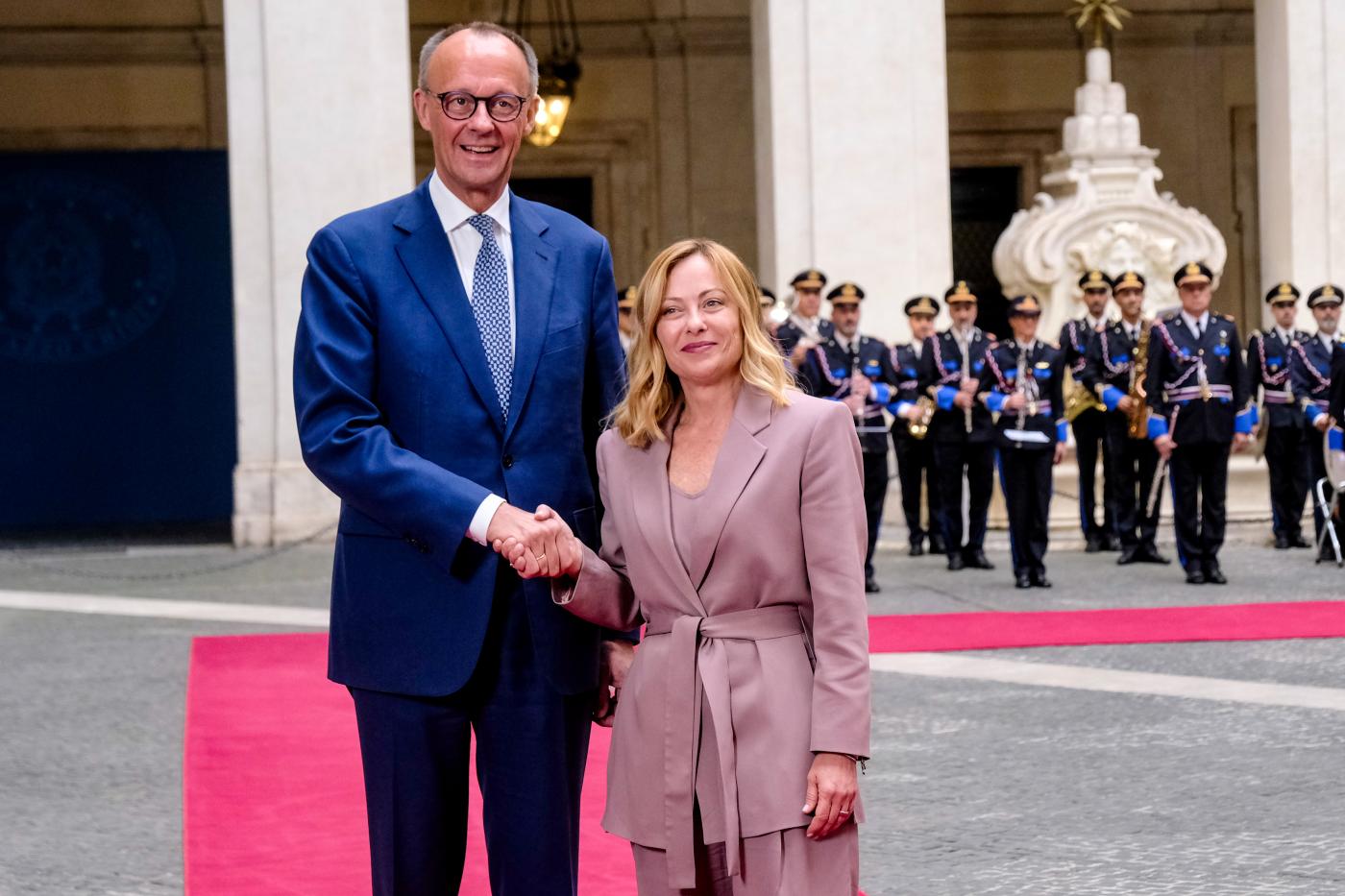 ucraina meloni senza invio truppe sì a vertice coi leader ue poi ribatte a macron abbandonare i personalismi
