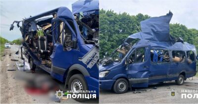 Copertina di Ucraina, drone russo attacca minivan: 9 morti. Zelensky: “Omicidio deliberato, sapevano che erano civili”