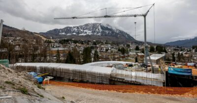 Copertina di Milano-Cortina, superpoteri al commissario per la cabinovia usa e getta