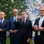 Copertina di Ucraina, i “volenterosi” chiedono incontro a Trump: “Parliamo prima della telefonata con Putin”